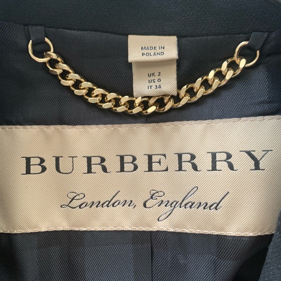 Absolutely gorgeous Burberry military jacket! 100% authentic - Picture 9 of 16